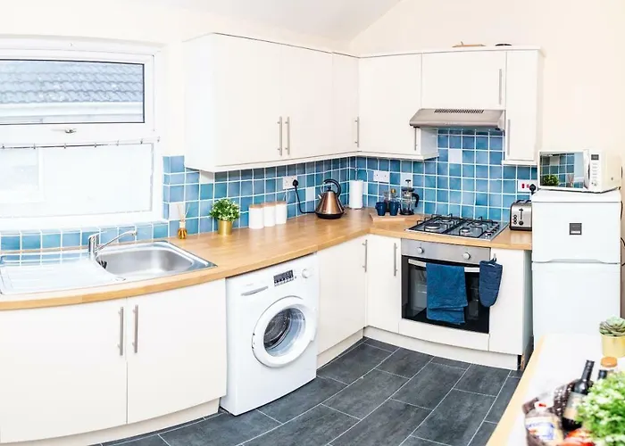 The Louis Armstrong- Modern 3 Bedroom Apartment, Super Close To The City Centre