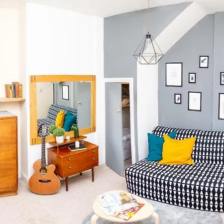 The Louis Armstrong- Modern 3 Bedroom Apartment, Super Close To The City Centre Cardiff Exterior photo