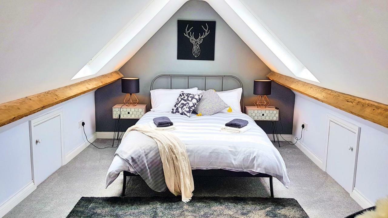The Louis Armstrong- Modern 3 Bedroom Apartment, Super Close To The Centre * Кардифф